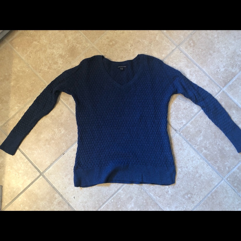 American Eagle Blue Sweater